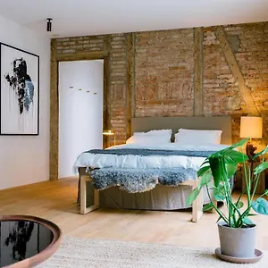  Apartment Feldberg Atelier - Courtyard Maisonette
